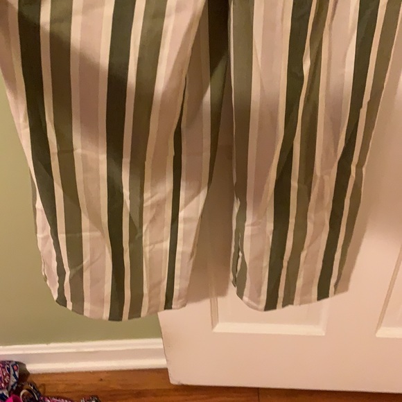 Striped Jumpsuit - Picture 3 of 5